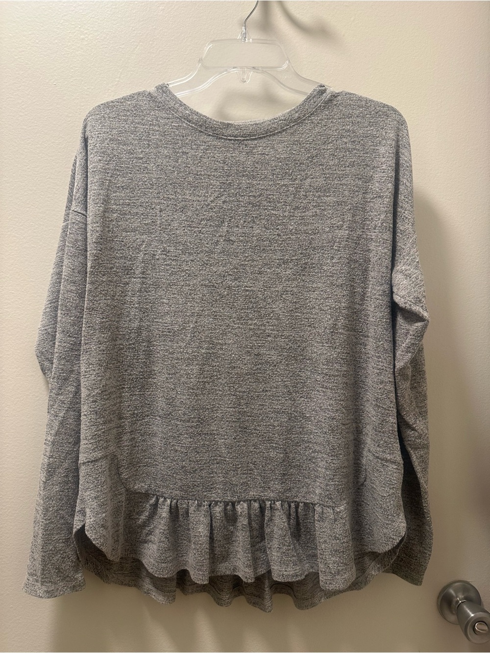 Banana Republic Heather Gray Long-Sleeve Ruffle-Hem Top